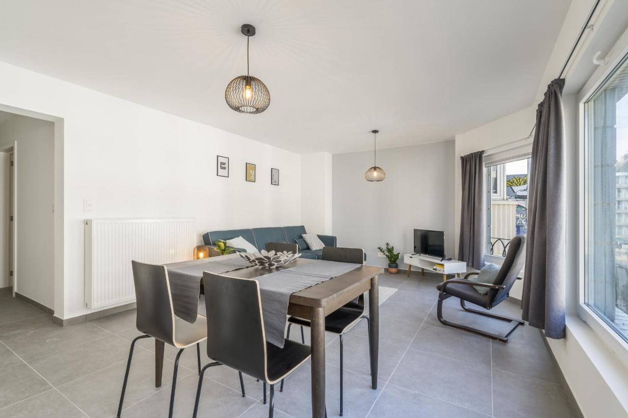 Delightful Family Apartment At Only 50 Meters From The Beach / Panne A Cote De Panne Eksteriør billede